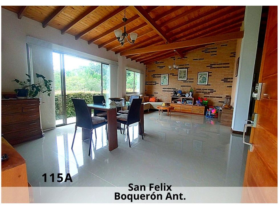 Finca en venta Antioquia Medellín Los Alcazares 310 m2 Habitaciones 4 Baños 4 Garajes 4 Precio $2300000000