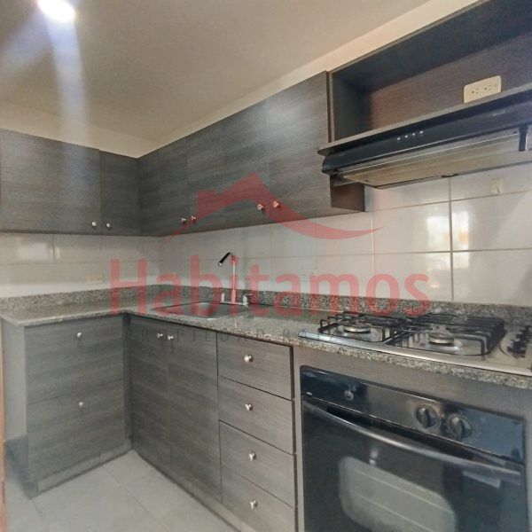 Apartamento en arriendo Antioquia Envigado Orense 95 m2 Habitaciones 3 Baños 2 Garajes 1 Precio $4000000