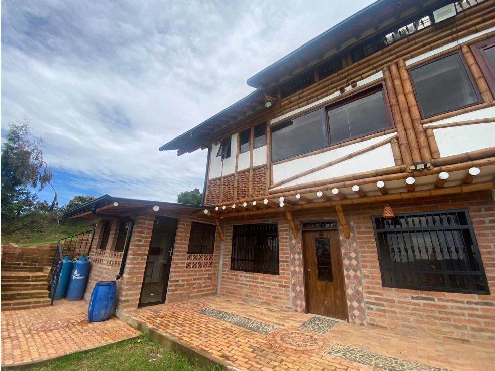 Casa Campestre en arriendo Antioquia Guarne Guarne 70 m2 Habitaciones 2 Baños 2 Garajes 0 Precio $2500000