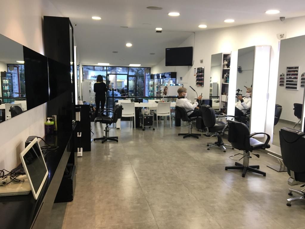 Casa en venta Cundinamarca Bogotá Bella Suiza 380 m2 Habitaciones 4 Baños 4 Garajes 0 Precio $3200000000