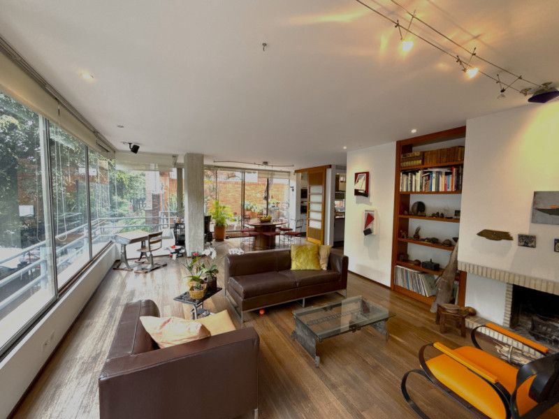 Apartamento en venta Cundinamarca Bogotá Chico 185 m2 Habitaciones 3 Baños 3 Garajes 2 Precio $1800000000