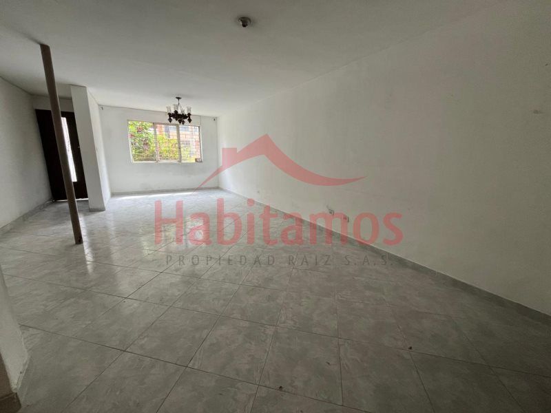 Casa en venta Antioquia Medellín El Velodromo 265 m2 Habitaciones 8 Baños 4 Garajes 1 Precio $1280000000