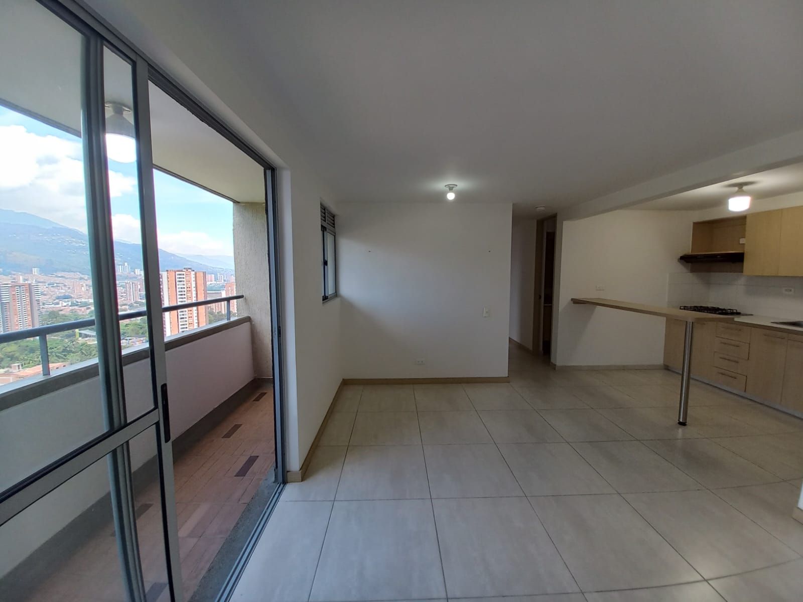 Apartamento en arriendo Antioquia Bello Urbanización Villa De Occidente 68 m2 Habitaciones 3 Baños 2 Garajes 1 Precio $3100000