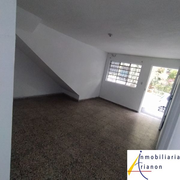 Casa en arriendo Antioquia Medellín La Gloria 112 m2 Habitaciones 3 Baños 1 Garajes 0 Precio $2500000