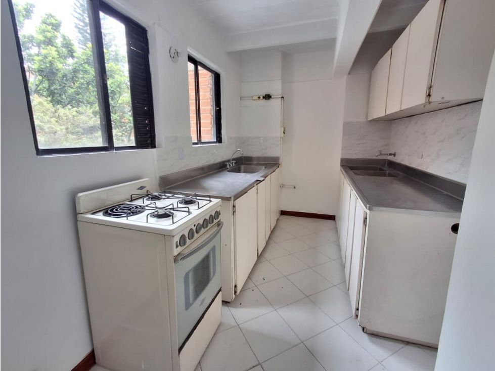 Apartamento en arriendo Antioquia Medellín Urbanizacion Quintas Del Sol De La Mota 90 m2 Habitaciones 3 Baños 2 Garajes 1 Precio $2800000