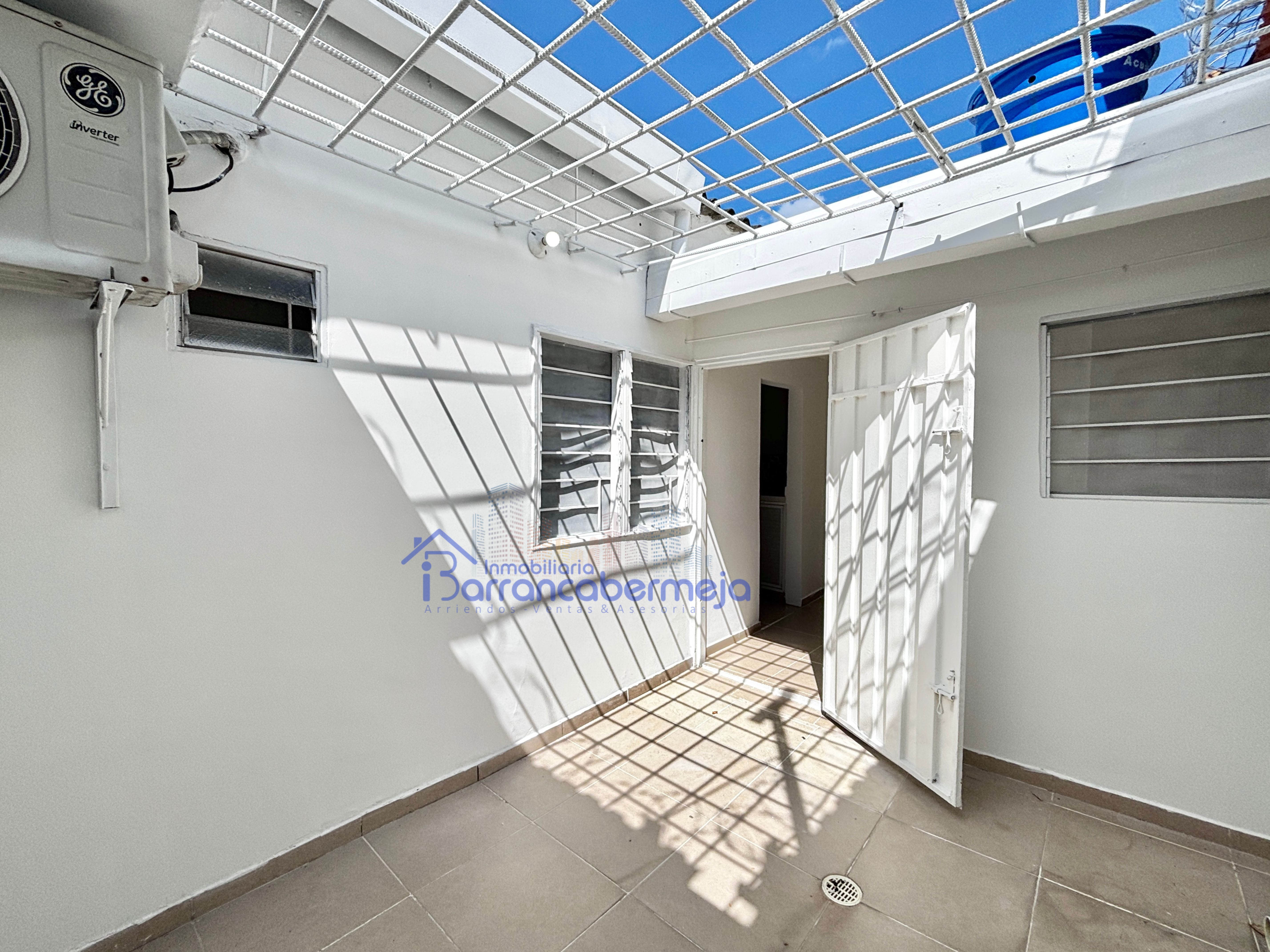 Casa en arriendo Santander Barrancabermeja Las Americas 180 m2 Habitaciones 3 Baños 3 Garajes 0 Precio $950000