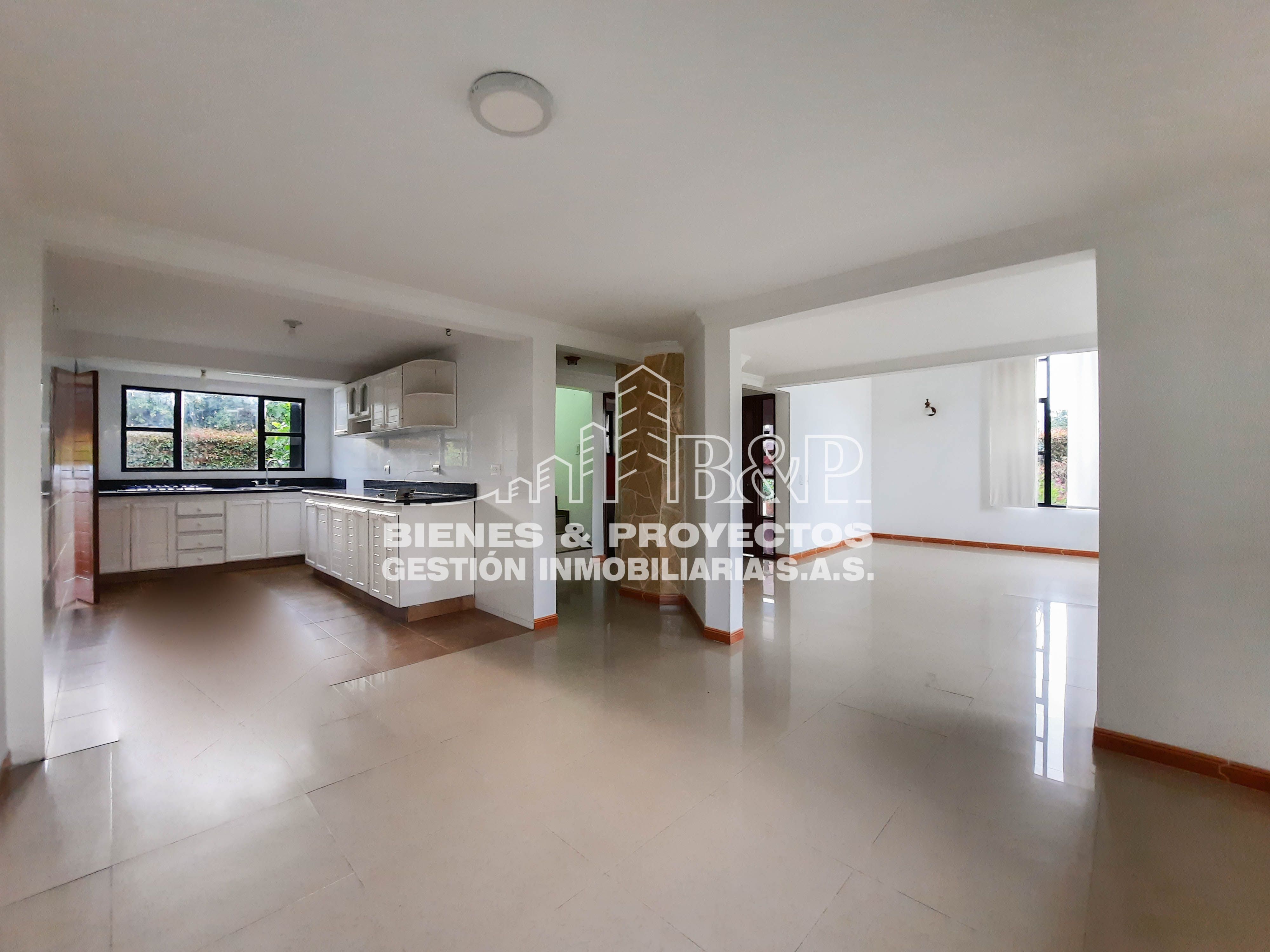 Casa en venta Cundinamarca Sopó Rosales Reservado 240 m2 Habitaciones 3 Baños 4 Garajes 4 Precio $1050000000