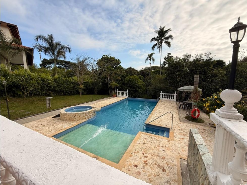 Casa Campestre en venta Risaralda Pereira Pereira 450 m2 Habitaciones 7 Baños 9 Garajes 4 Precio $1700000000