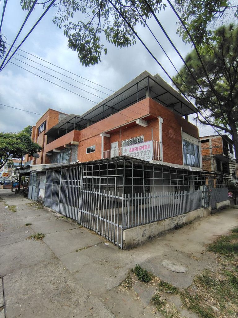 Apartaestudio en arriendo Valle Del Cauca Cali Villa Del Sur 45 m2 Habitaciones 1 Baños 1 Garajes 0 Precio $700000