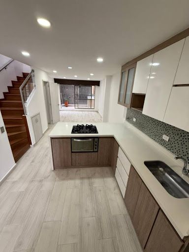 Casa en arriendo Antioquia Envigado San José 95 m2 Habitaciones 2 Baños 2 Garajes 1 Precio $4000000