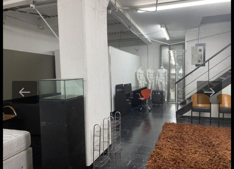 Bodega en venta Cundinamarca Bogotá La Merced Norte 286 m2 Habitaciones 0 Baños 1 Garajes 1 Precio $930000000