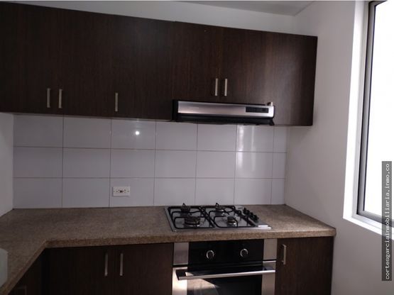 Apartamento en arriendo Cundinamarca Bogotá Villa Alsacia 86 m2 Habitaciones 3 Baños 2 Garajes 1 Precio $2900000