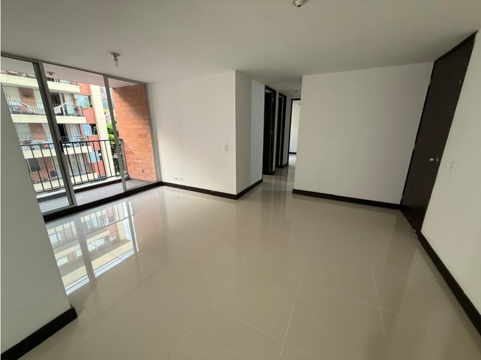 Apartamento en venta Antioquia Envigado La Paz 80 m2 Habitaciones 3 Baños 2 Garajes 1 Precio $555000000