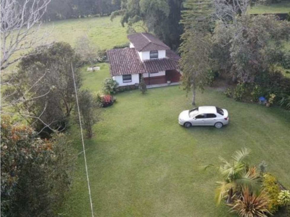 Finca en arriendo Antioquia Rionegro Rionegro 150 m2 Habitaciones 4 Baños 2 Garajes 3 Precio $3750000