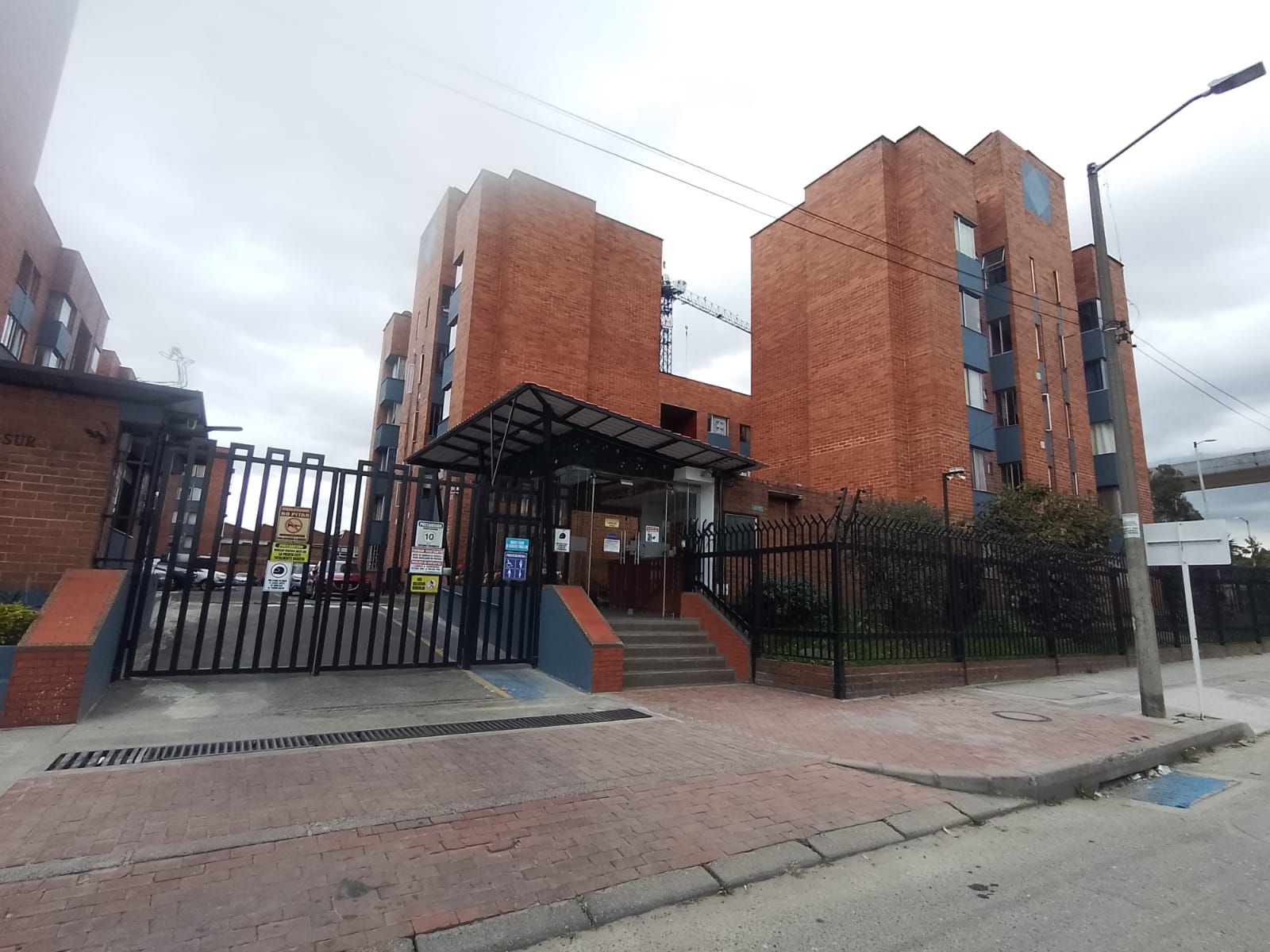 Apartamento en arriendo Cundinamarca Bogotá San Jorge Central 49 m2 Habitaciones 2 Baños 1 Garajes 0 Precio $1400000