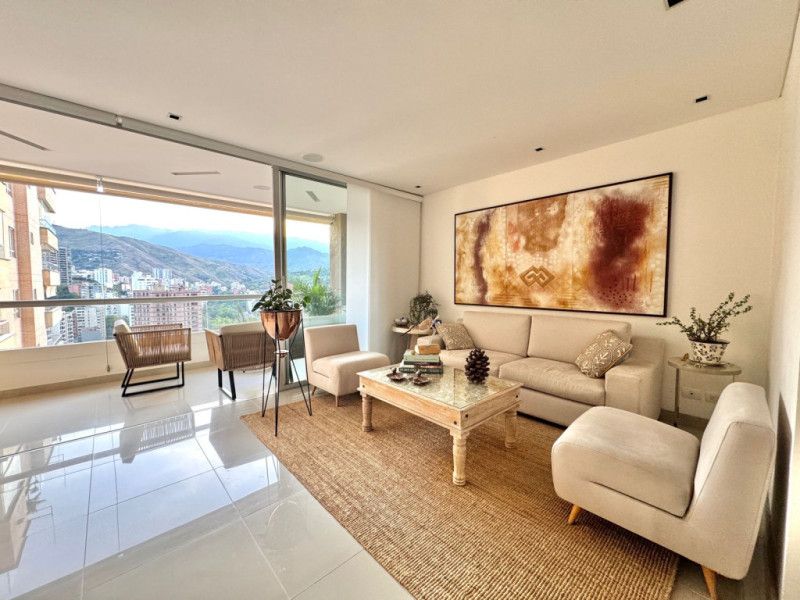 Apartamento en arriendo Valle Del Cauca Cali Normandía 190 m2 Habitaciones 3 Baños 5 Garajes 2 Precio $8500000