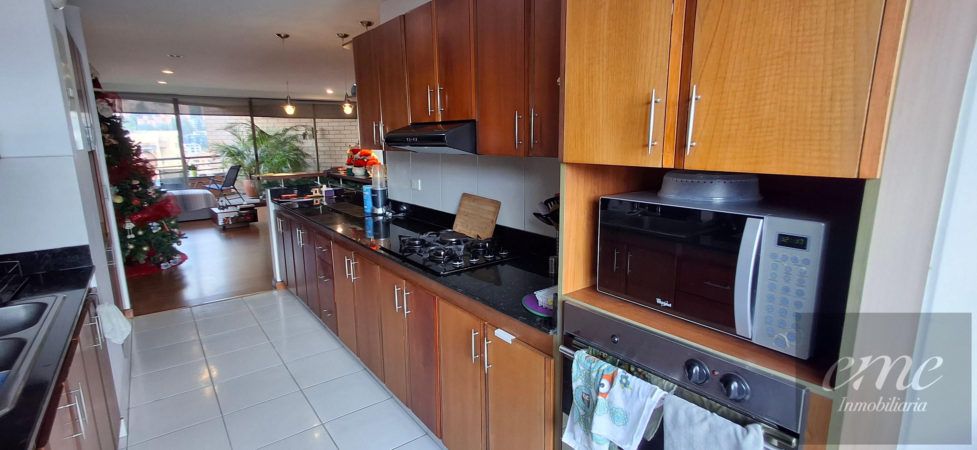 Apartamento en arriendo Antioquia Medellín La Florida 189 m2 Habitaciones 4 Baños 4 Garajes 2 Precio $9000000
