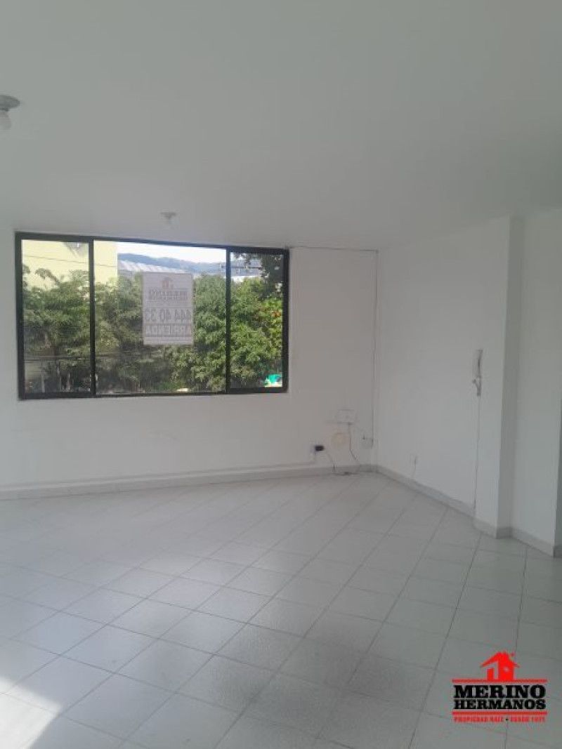 Oficina en arriendo Antioquia Medellín Santa Fe 35 m2 Habitaciones 0 Baños 1 Garajes 0 Precio $2200000