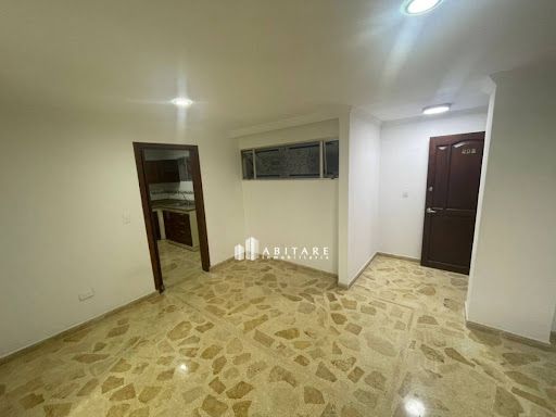 Apartamento en arriendo Bolívar Cartagena Manga 110 m2 Habitaciones 3 Baños 2 Garajes 2 Precio $3800000
