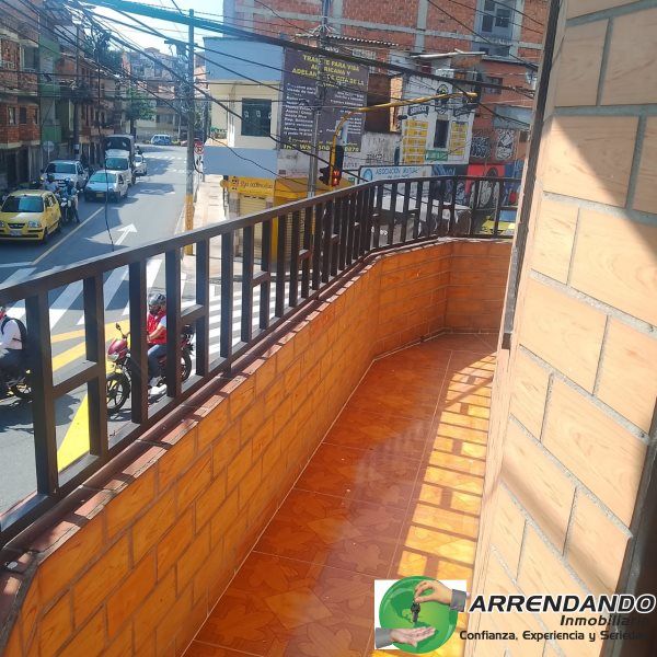 Apartamento en arriendo Antioquia Itagüí Las Mercedes 90 m2 Habitaciones 3 Baños 2 Garajes 0 Precio $2100000