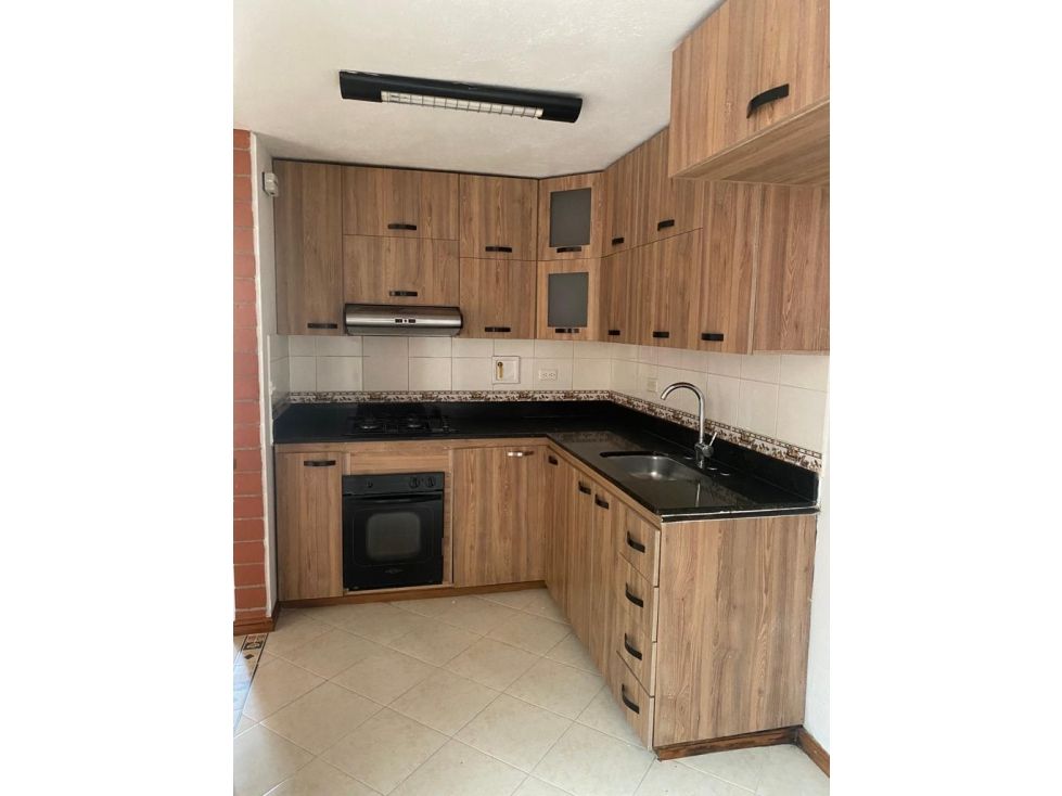 Casa en venta Antioquia La Estrella San Agustín 170 m2 Habitaciones 4 Baños 3 Garajes 2 Precio $900000000