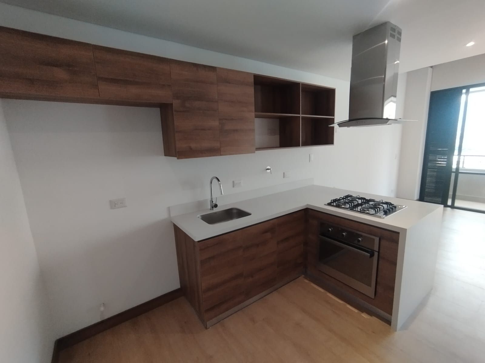 Apartaestudio en arriendo Antioquia Medellín Simesa 47 m2 Habitaciones 1 Baños 2 Garajes 1 Precio $3500000