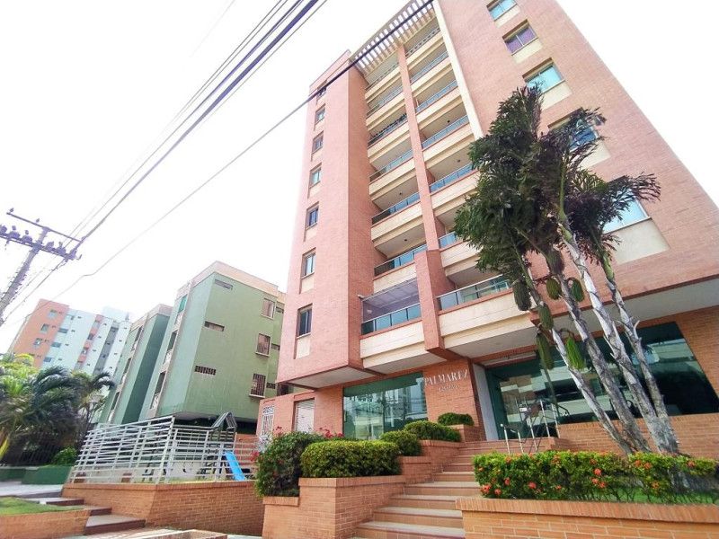 Apartamento en arriendo Atlántico Barranquilla Ciudad Jardin 90 m2 Habitaciones 2 Baños 3 Garajes 1 Precio $2300000