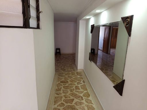Apartamento en arriendo Antioquia Medellín Los Conquistadores 84 m2 Habitaciones 3 Baños 2 Garajes 2 Precio $2700000