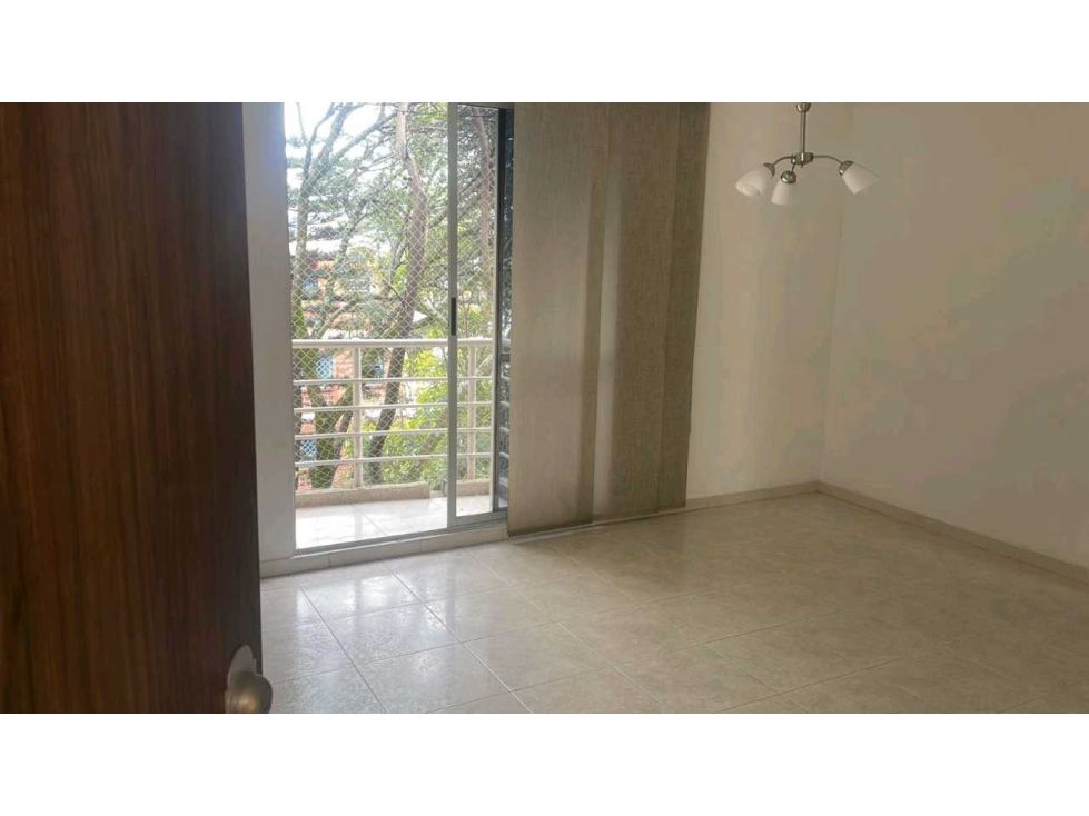 Apartamento en arriendo Valle Del Cauca Cali Ciudad Real 60 m2 Habitaciones 2 Baños 2 Garajes 1 Precio $1300000