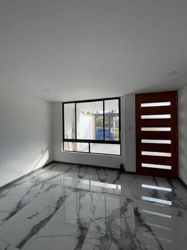 Casa en venta Cundinamarca Cota Cota 140 m2 Habitaciones 3 Baños 3 Garajes 2 Precio $630000000