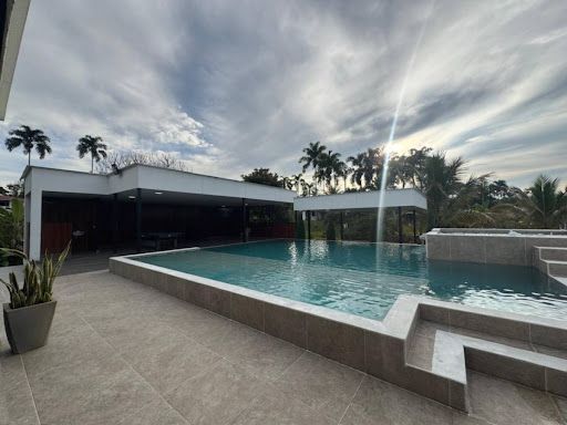 Casa Campestre en venta Risaralda Pereira Pereira 320 m2 Habitaciones 4 Baños 4 Garajes 4 Precio $2100000000
