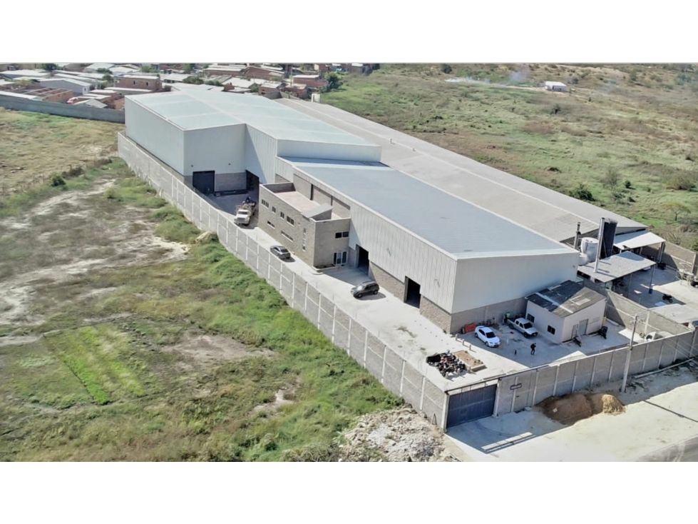 Bodega en arriendo Atlántico Barranquilla San Isidro 1450 m2 Habitaciones 0 Baños 4 Garajes 15 Precio $26800000