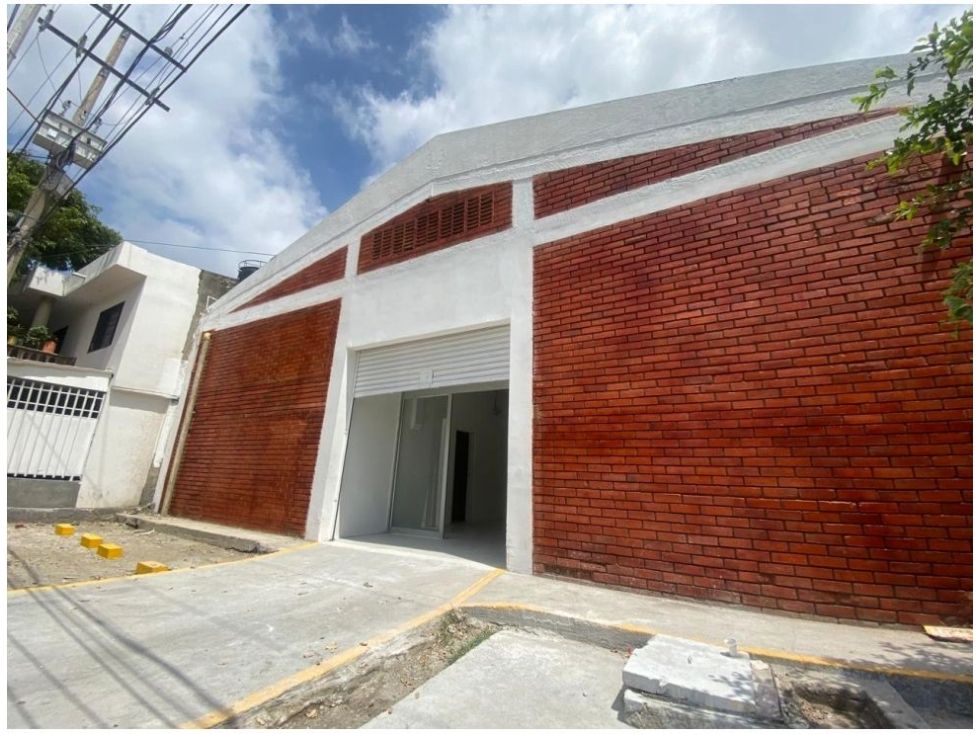 Local en arriendo o venta Magdalena Santa Marta La Florida 434 m2 Habitaciones 0 Baños 1 Garajes 3 Precio venta $750000000 Precio arriendo $8500000