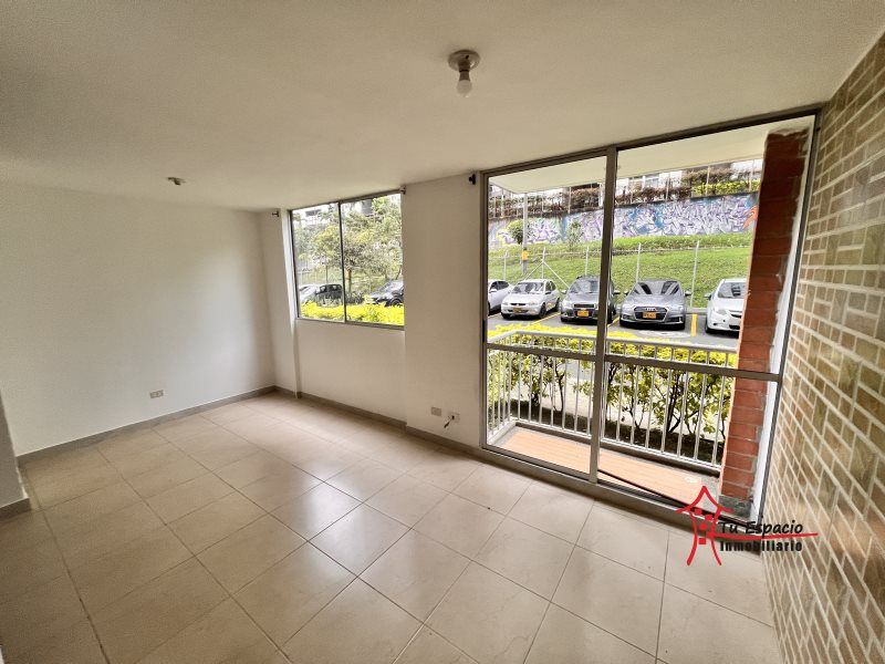 Apartamento en arriendo Antioquia Bello Urbanización Palmacía 60 m2 Habitaciones 3 Baños 2 Garajes 1 Precio $2200000