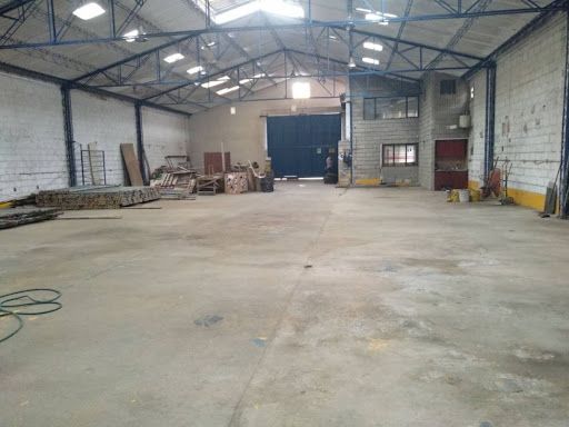 Bodega en arriendo Antioquia Medellín San Bernardo 630 m2 Habitaciones 0 Baños 3 Garajes 2 Precio $18000000