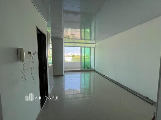 Apartamento en arriendo Bolívar Cartagena Urbanizacion La India 112 m2 Habitaciones 3 Baños 3 Garajes 1 Precio $2000000