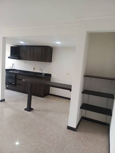 Apartamento en arriendo Antioquia Medellín La Aguacatala 68 m2 Habitaciones 2 Baños 2 Garajes 1 Precio $3000000