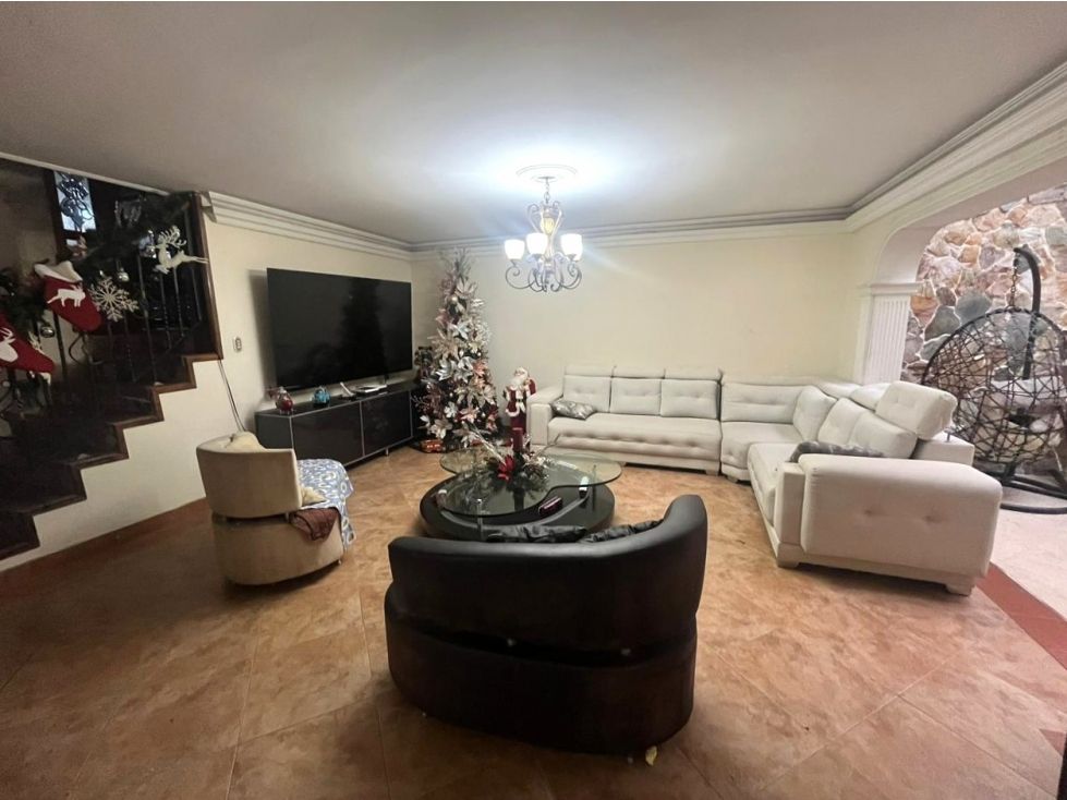 Casa en venta Antioquia Medellín Florida Nueva 292 m2 Habitaciones 4 Baños 3 Garajes 1 Precio $1150000000