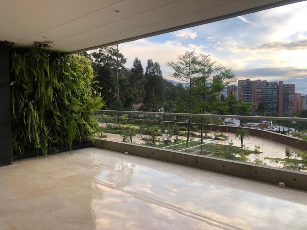Apartamento en venta Antioquia Medellín Altos Del Poblado 310 m2 Habitaciones 3 Baños 3 Garajes 3 Precio $3300000000