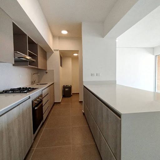 Apartamento en arriendo Antioquia Medellín Simesa 140 m2 Habitaciones 3 Baños 4 Garajes 2 Precio $7400000