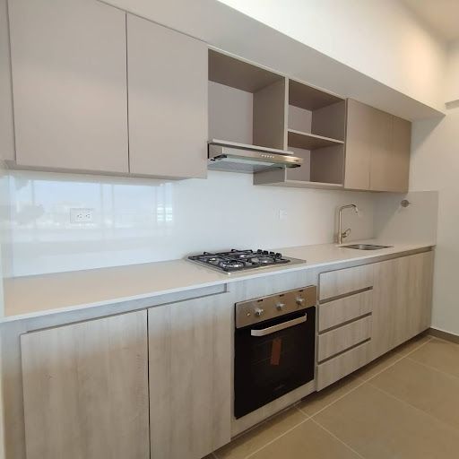 Apartamento en arriendo Antioquia Medellín Simesa 140 m2 Habitaciones 3 Baños 4 Garajes 2 Precio $7400000