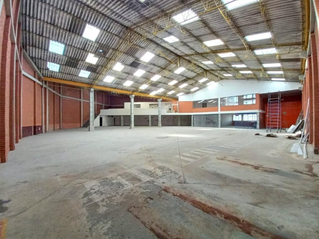 Bodega en arriendo Cundinamarca Bogotá Quinta Paredes 1180 m2 Habitaciones 0 Baños 8 Garajes 0 Precio $29900000