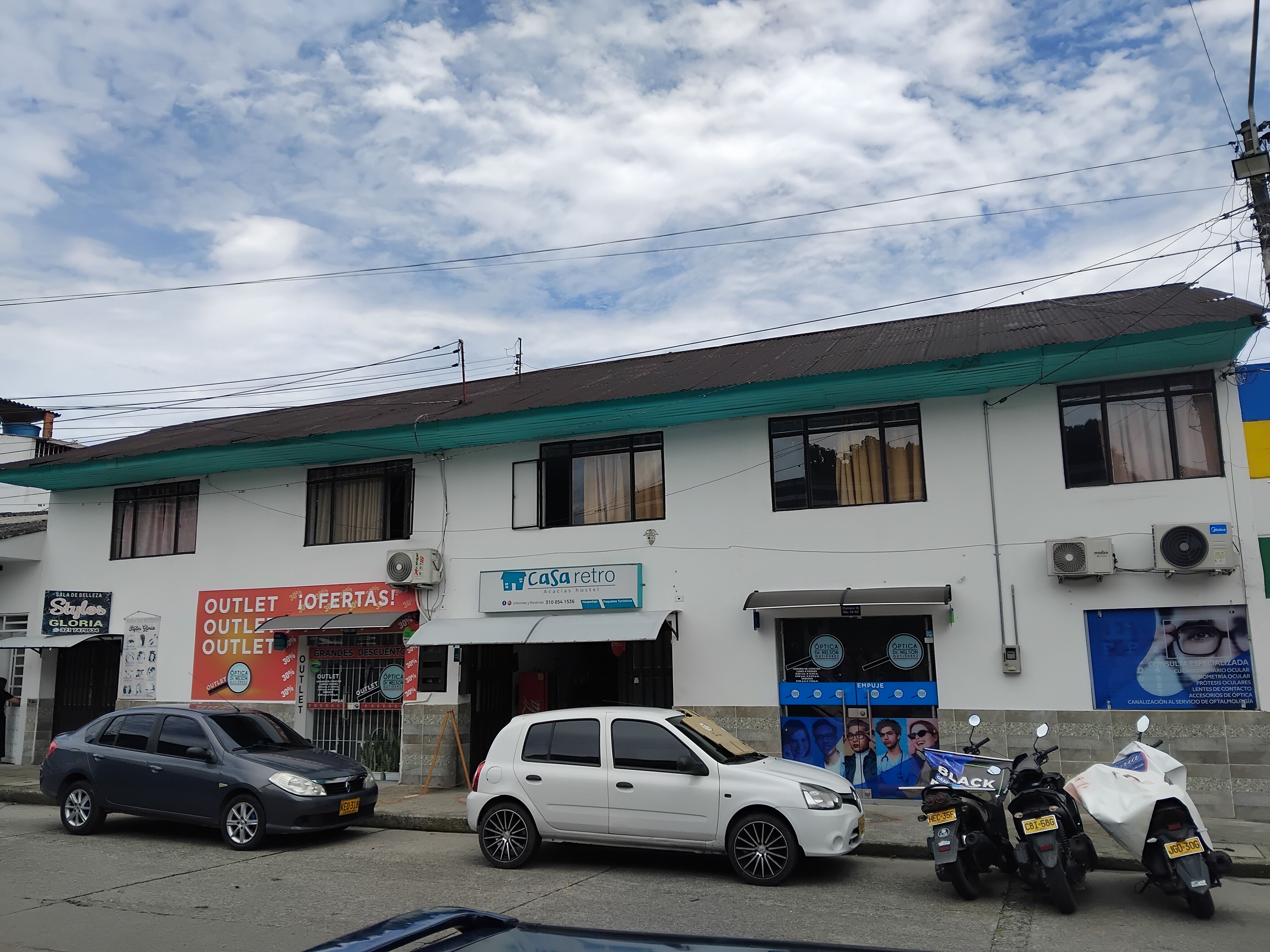 Casa en arriendo o venta Meta Acacías El Centro 489 m2 Habitaciones 6 Baños 5 Garajes 0 Precio venta $2800000000 Precio arriendo $17000000