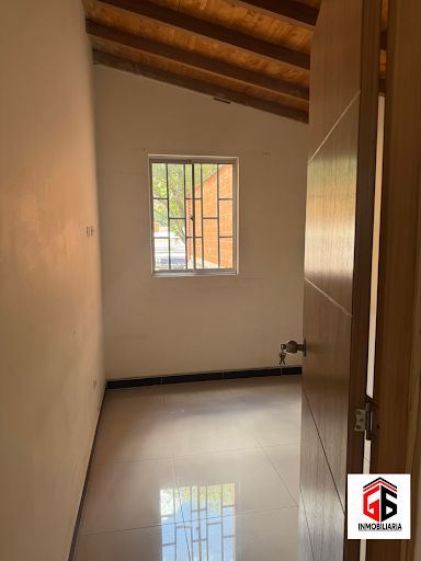 Apartaestudio en arriendo Antioquia Medellín Los Colores 30 m2 Habitaciones 1 Baños 1 Garajes 0 Precio $1200000