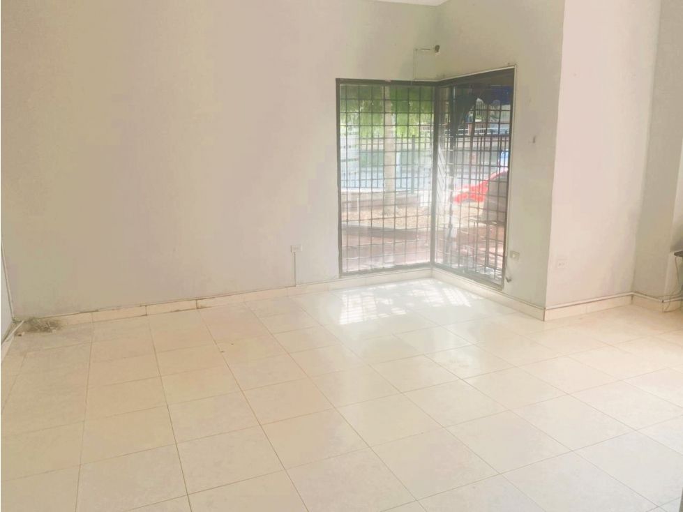 Local en arriendo o venta Atlántico Barranquilla Altos Del Prado 30 m2 Habitaciones 0 Baños 0 Garajes 0 Precio venta $145000000 Precio arriendo $1550000