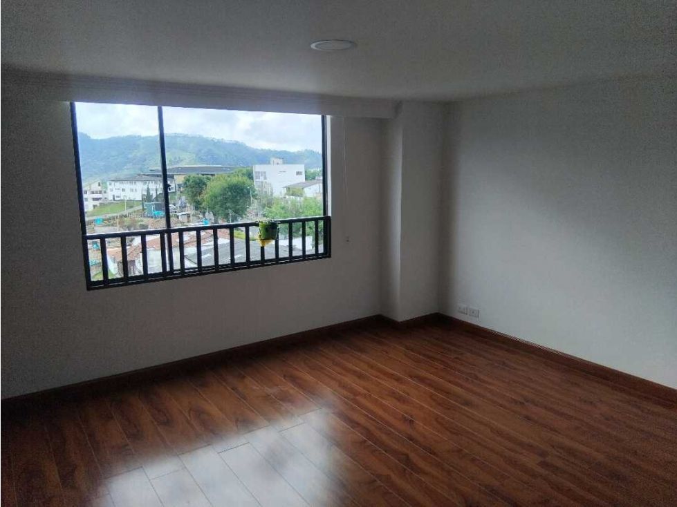 Apartamento en arriendo Caldas Manizales Milan 110 m2 Habitaciones 3 Baños 2 Garajes 2 Precio $3700000