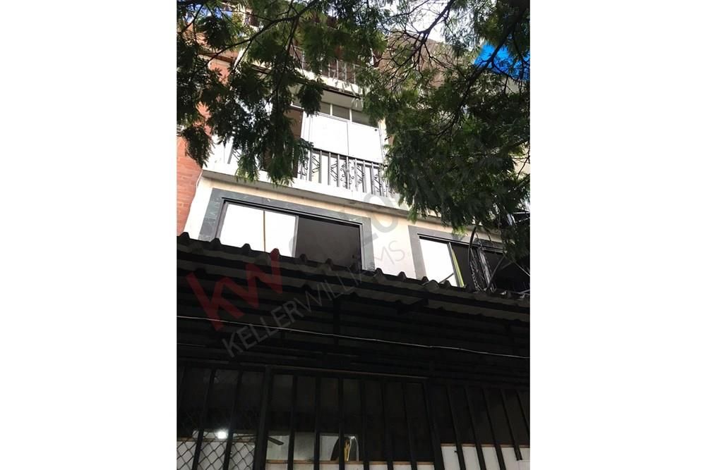 Casa en venta Valle Del Cauca Cali Ciudadela Comfandi 450 m2 Habitaciones 8 Baños 5 Garajes 0 Precio $400000000