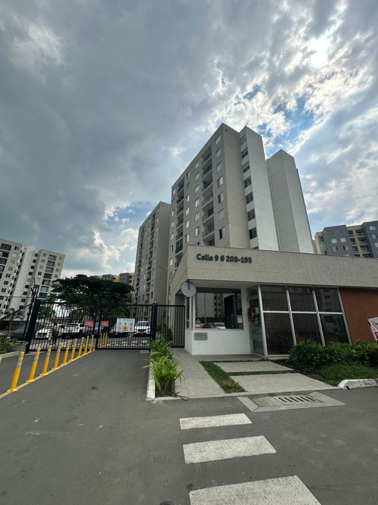 Apartamento en venta Valle Del Cauca Yumbo Arroyohondo 70 m2 Habitaciones 2 Baños 2 Garajes 0 Precio $280000000