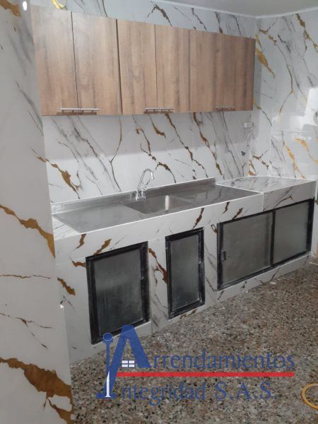 Casa en arriendo Antioquia Medellín La Gloria 105 m2 Habitaciones 3 Baños 1 Garajes 0 Precio $2500000