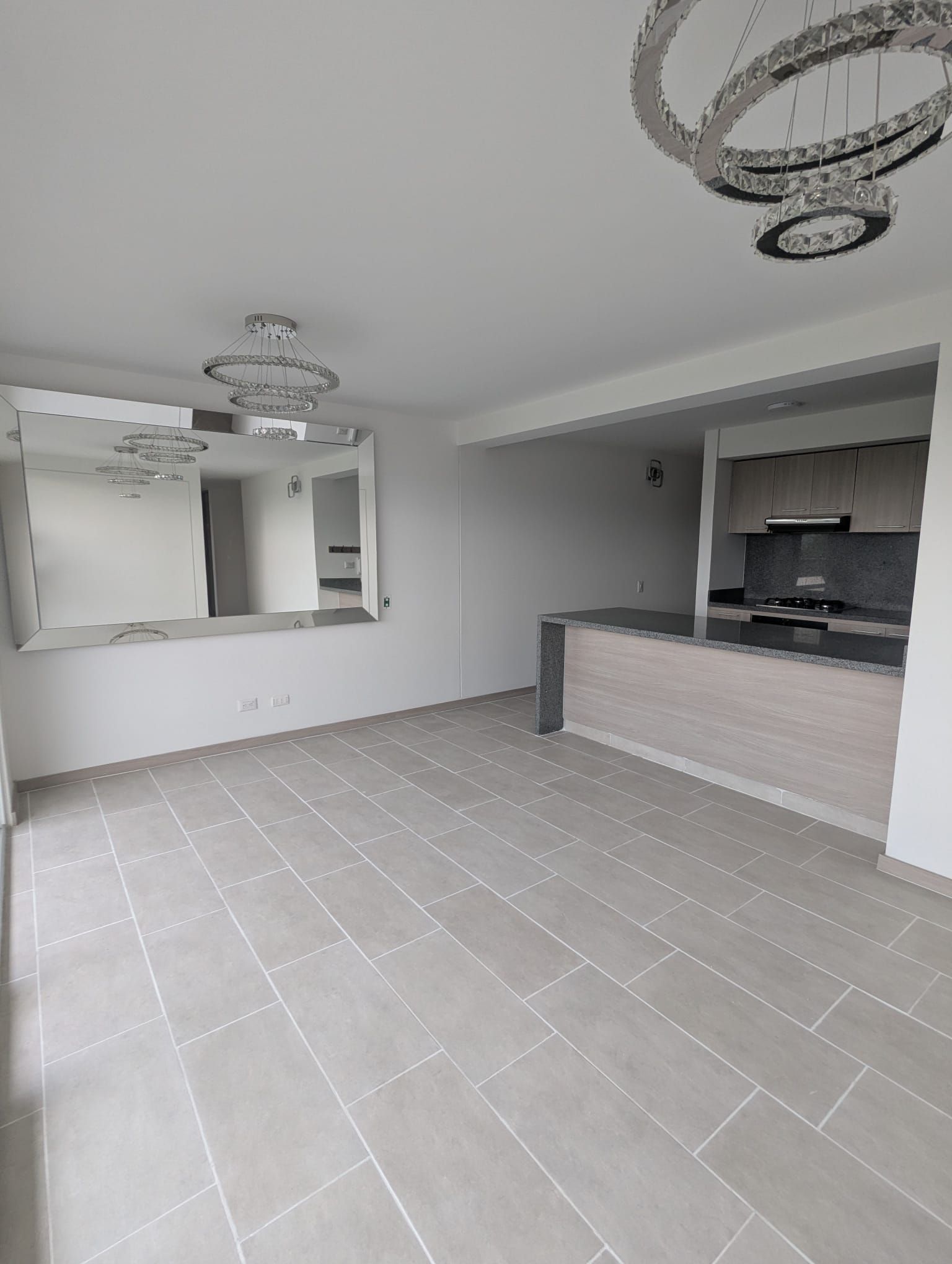 Apartamento en venta Valle Del Cauca Cali Conjunto Residencial Punta Del Este 94 m2 Habitaciones 3 Baños 3 Garajes 2 Precio $550000000